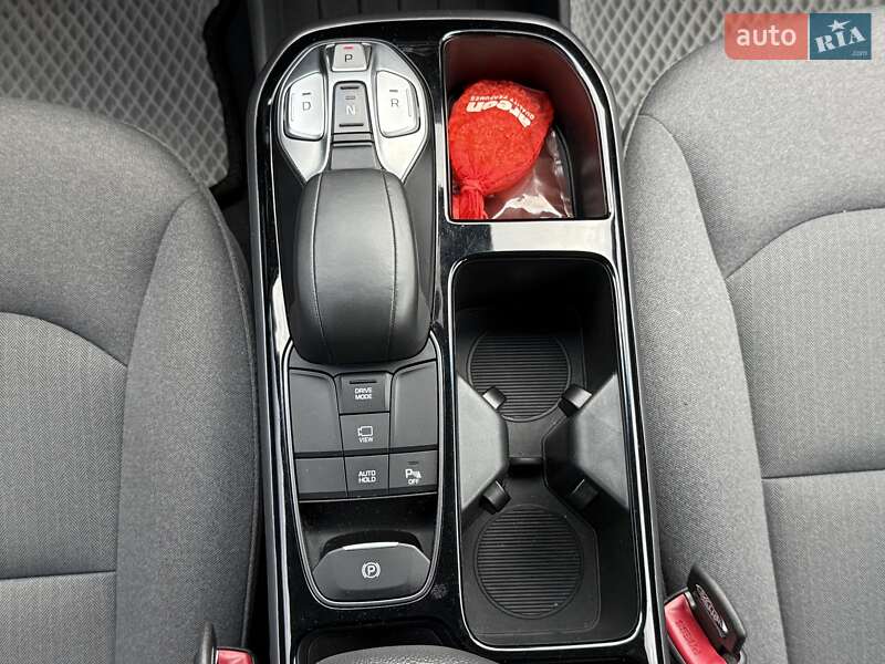 Ліфтбек Hyundai Ioniq 2021 в Києві