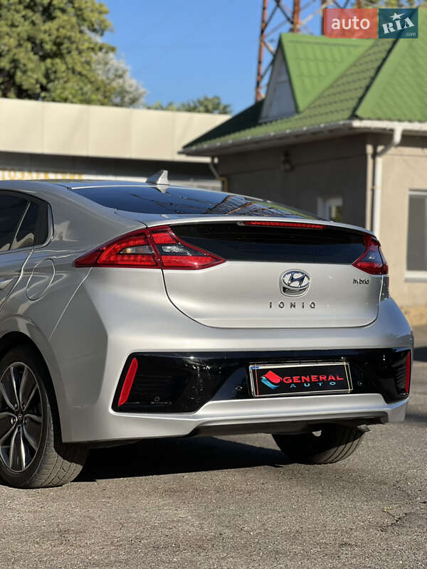 Хэтчбек Hyundai Ioniq 2018 в Одессе