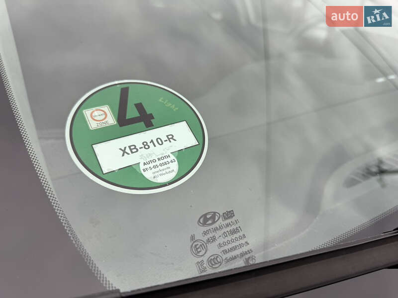 Ліфтбек Hyundai Ioniq 2019 в Чернівцях