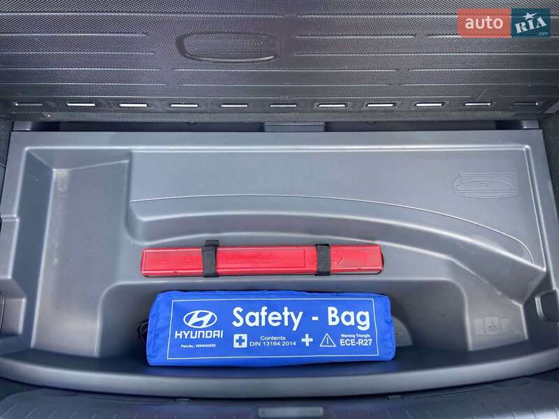 Хетчбек Hyundai Ioniq 2017 в Рівному