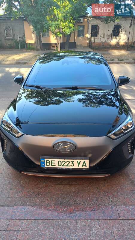 Хетчбек Hyundai Ioniq 2016 в Миколаєві