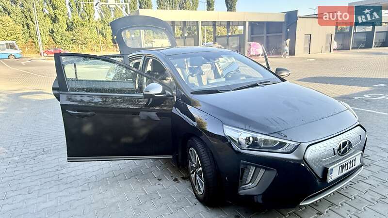 Лифтбек Hyundai Ioniq 2021 в Виннице