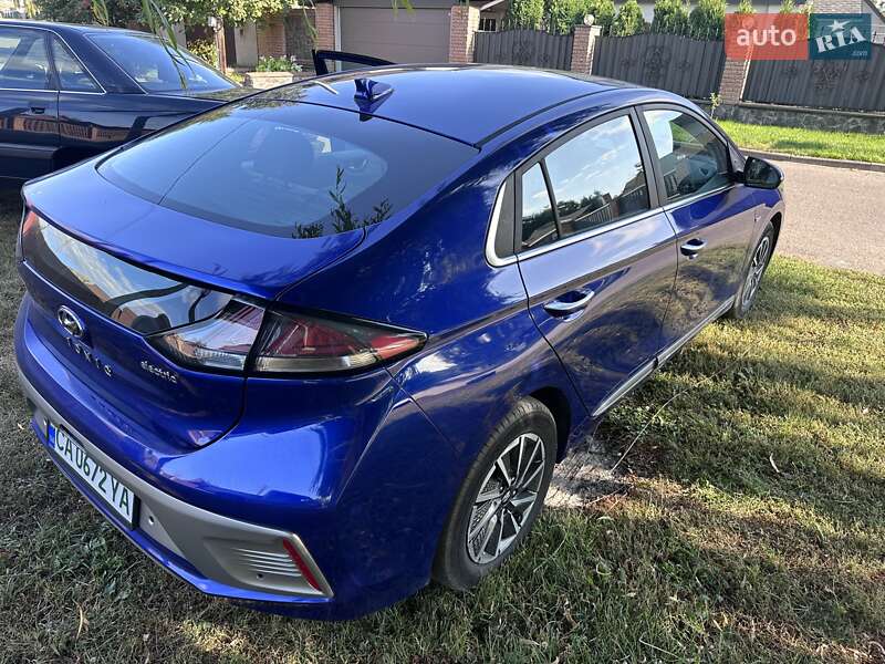 Ліфтбек Hyundai Ioniq 2020 в Києві