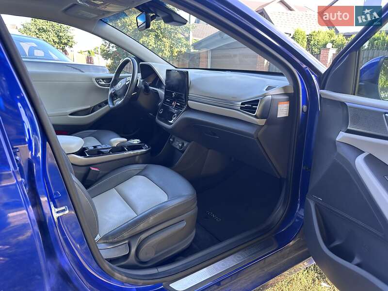 Ліфтбек Hyundai Ioniq 2020 в Києві