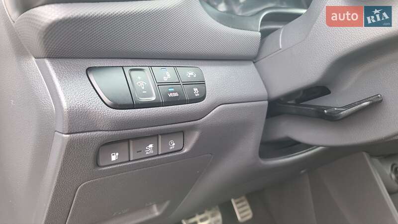 Лифтбек Hyundai Ioniq 2019 в Тернополе фото 16 Лифтбек Hyundai Ioniq 2019 в Тернополе