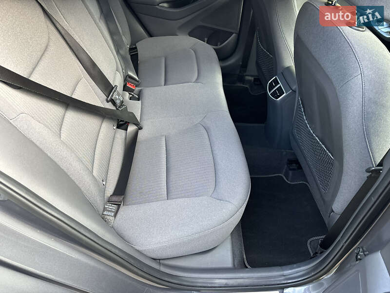 Лифтбек Hyundai Ioniq 2020 в Кобеляках