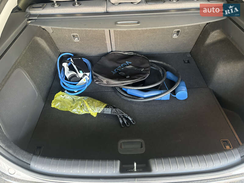 Лифтбек Hyundai Ioniq 2020 в Кобеляках