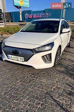 Лифтбек Hyundai Ioniq 2020 в Киеве