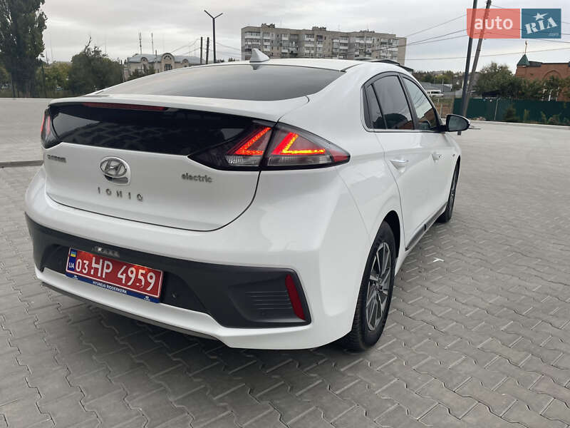 Лифтбек Hyundai Ioniq 2020 в Кропивницком фото 3 Лифтбек Hyundai Ioniq 2020 в Кропивницком