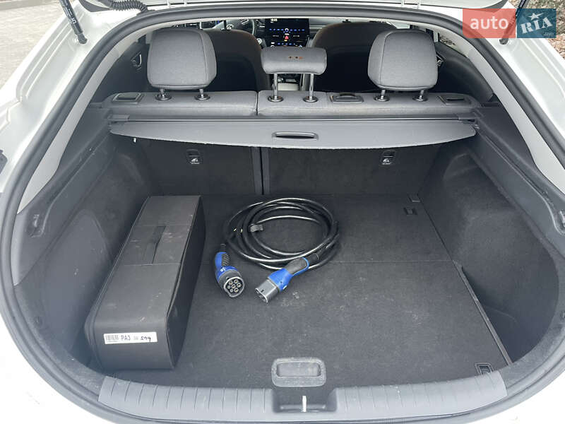 Лифтбек Hyundai Ioniq 2020 в Кропивницком фото 13 Лифтбек Hyundai Ioniq 2020 в Кропивницком