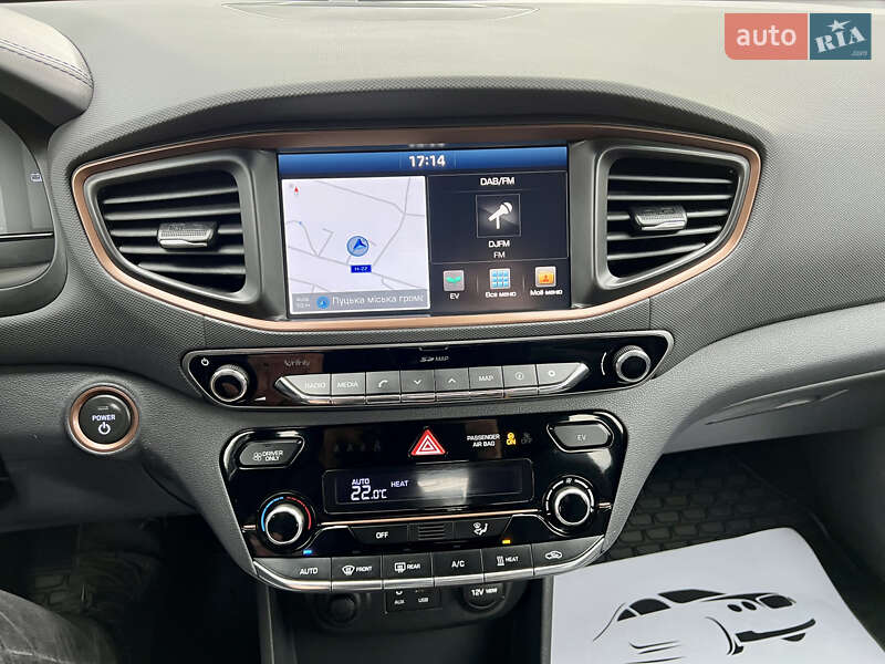 Хэтчбек Hyundai Ioniq 2017 в Луцке фото 51 Хэтчбек Hyundai Ioniq 2017 в Луцке