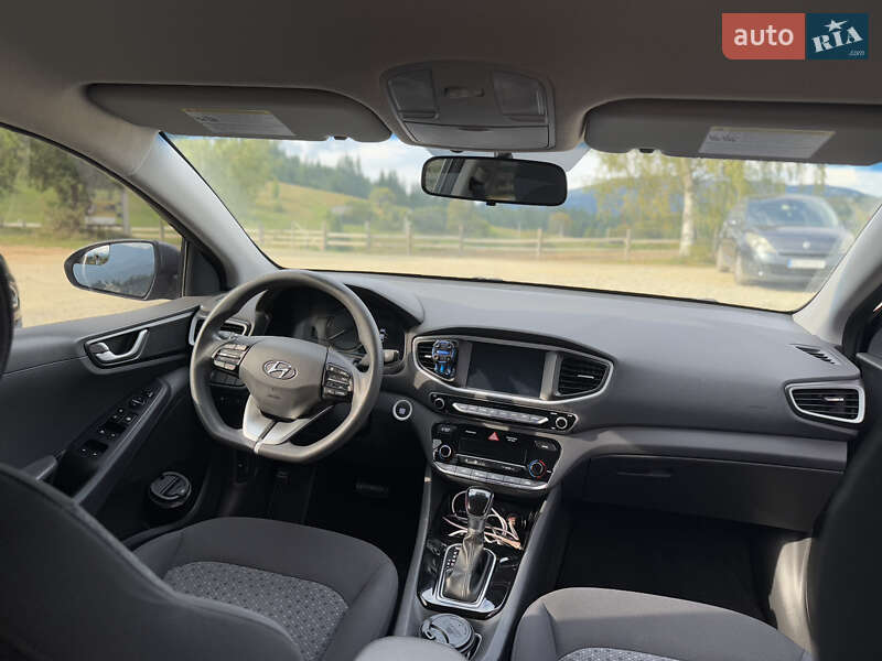 Хетчбек Hyundai Ioniq 2017 в Вінниці