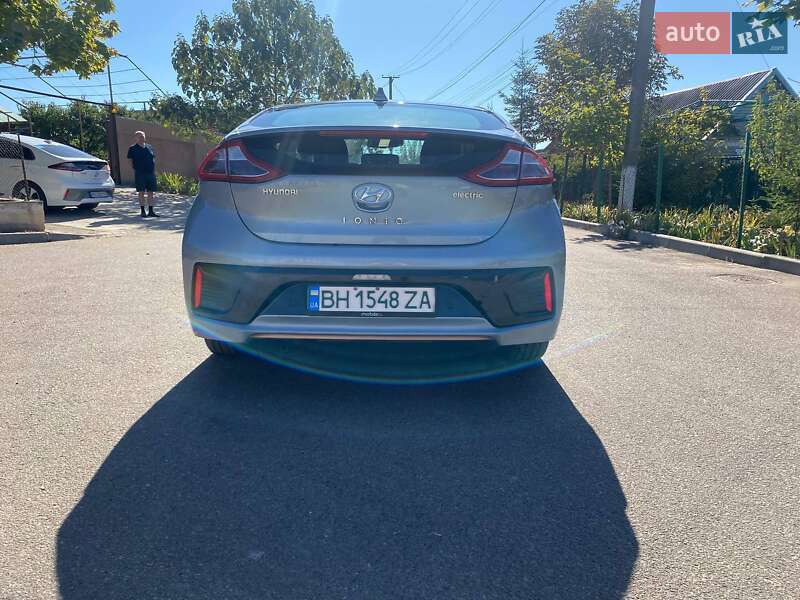 Хетчбек Hyundai Ioniq 2018 в Одесі