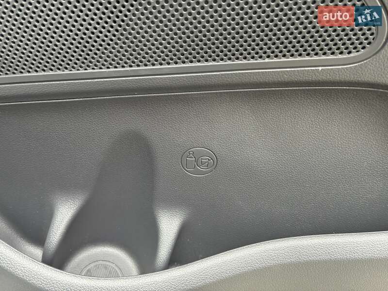 Ліфтбек Hyundai Ioniq 2020 в Києві