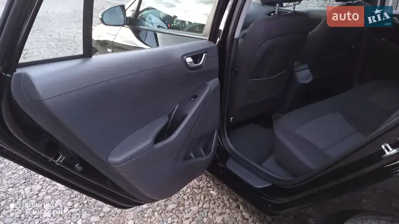 Hyundai Ioniq 2017 VIN KMHC751HFHU007025 фото оголошення 28 з 56