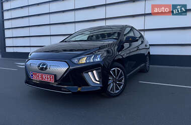Хэтчбек Hyundai Ioniq 2019 в Киеве