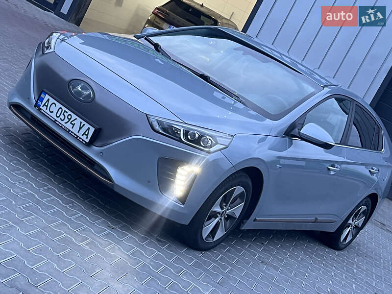 Хетчбек Hyundai Ioniq 2016 в Володимирі