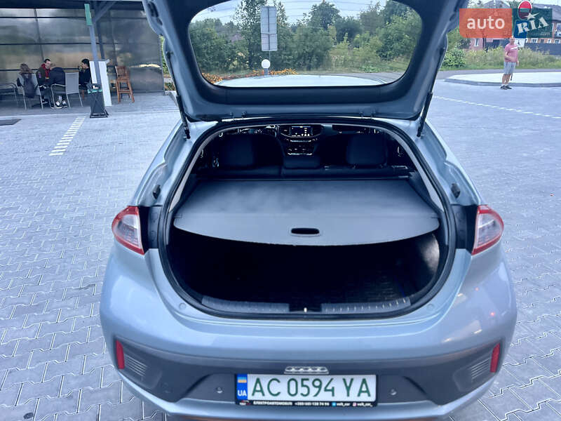 Хетчбек Hyundai Ioniq 2016 в Володимирі