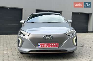 Хэтчбек Hyundai Ioniq 2017 в Тернополе