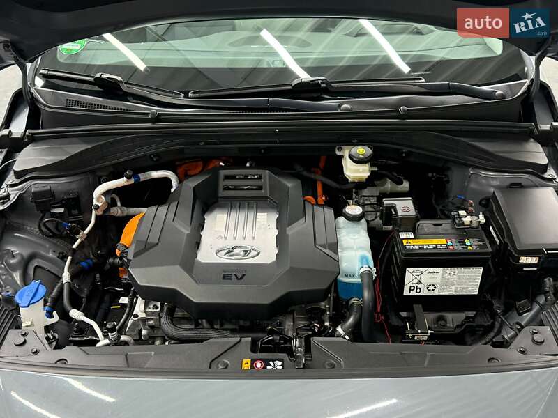 Лифтбек Hyundai Ioniq 2021 в Луцке