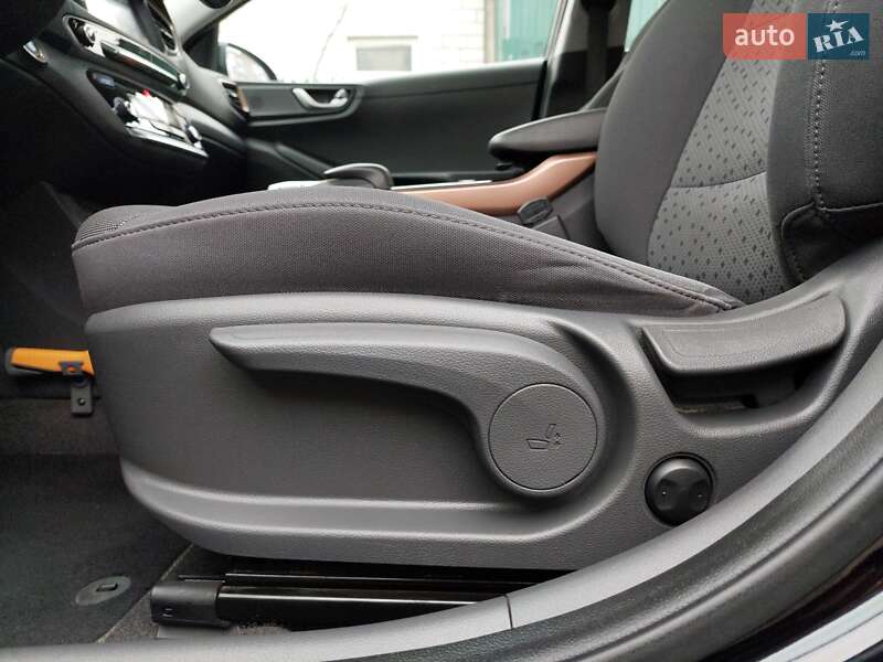 Лифтбек Hyundai Ioniq 2019 в Первомайске фото 43 Лифтбек Hyundai Ioniq 2019 в Первомайске