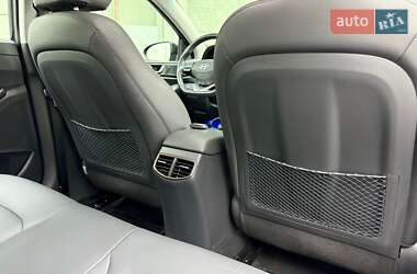 Хэтчбек Hyundai Ioniq 2019 в 