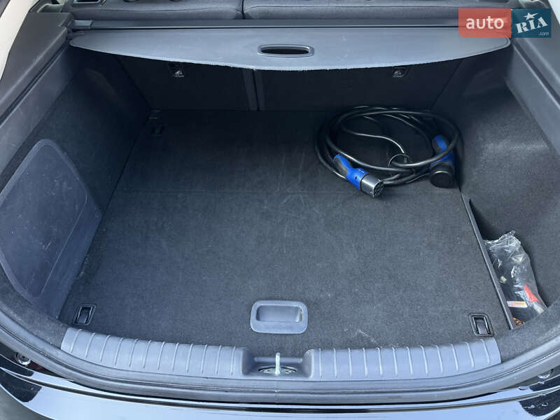 Хэтчбек Hyundai Ioniq 2019 в Киеве