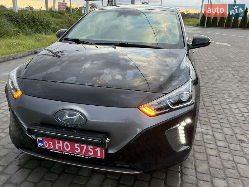 Хэтчбек Hyundai Ioniq 2018 в Львове фото 8 Хэтчбек Hyundai Ioniq 2018 в Львове