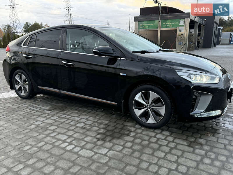 Хэтчбек Hyundai Ioniq 2018 в Львове фото 29 Хэтчбек Hyundai Ioniq 2018 в Львове