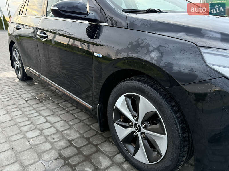 Хэтчбек Hyundai Ioniq 2018 в Львове фото 30 Хэтчбек Hyundai Ioniq 2018 в Львове