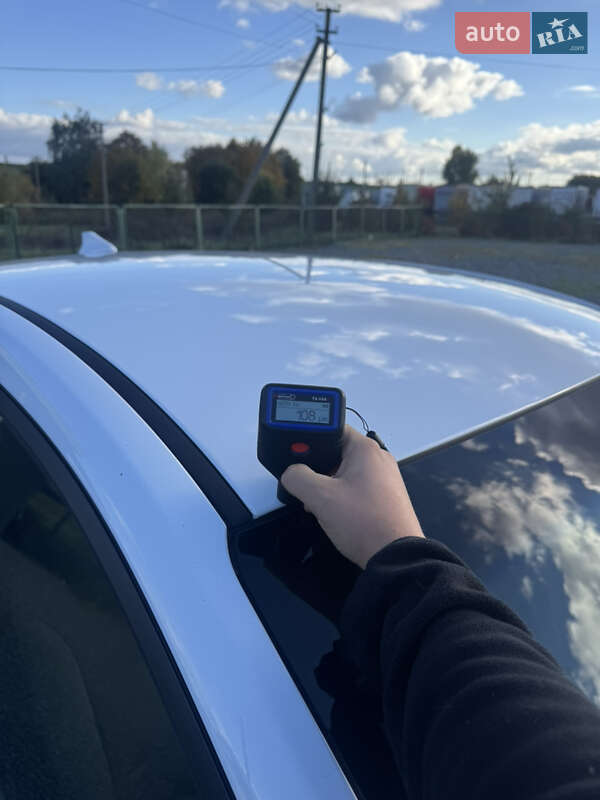 Лифтбек Hyundai Ioniq 2020 в Умани