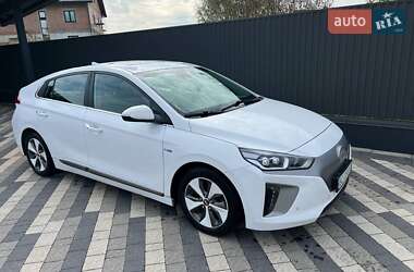 Хэтчбек Hyundai Ioniq 2017 в Львове