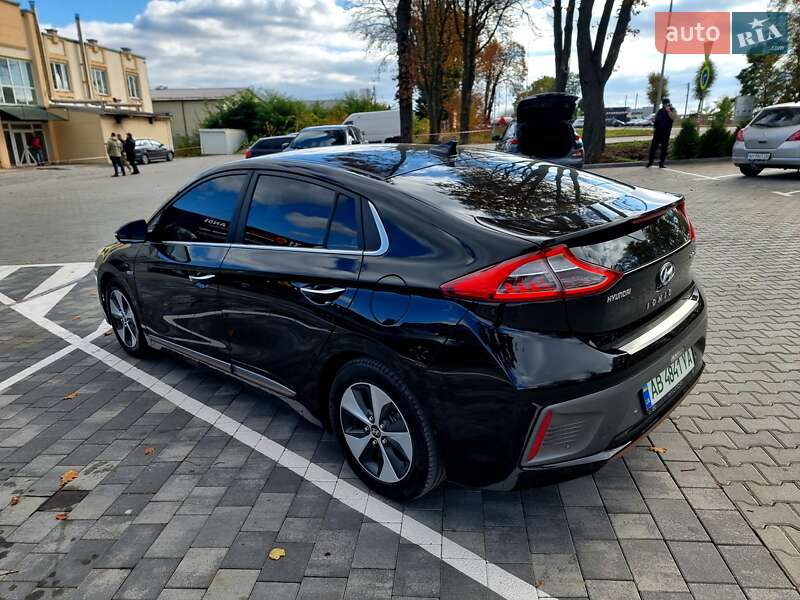 Хэтчбек Hyundai Ioniq 2018 в Виннице