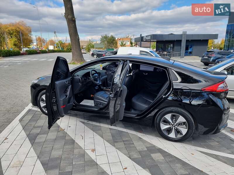 Хэтчбек Hyundai Ioniq 2018 в Виннице