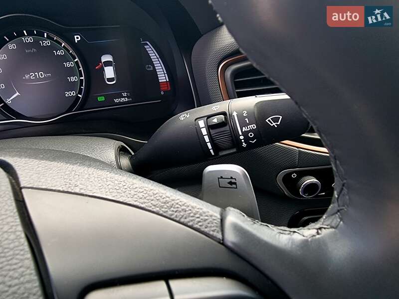 Хэтчбек Hyundai Ioniq 2018 в Виннице