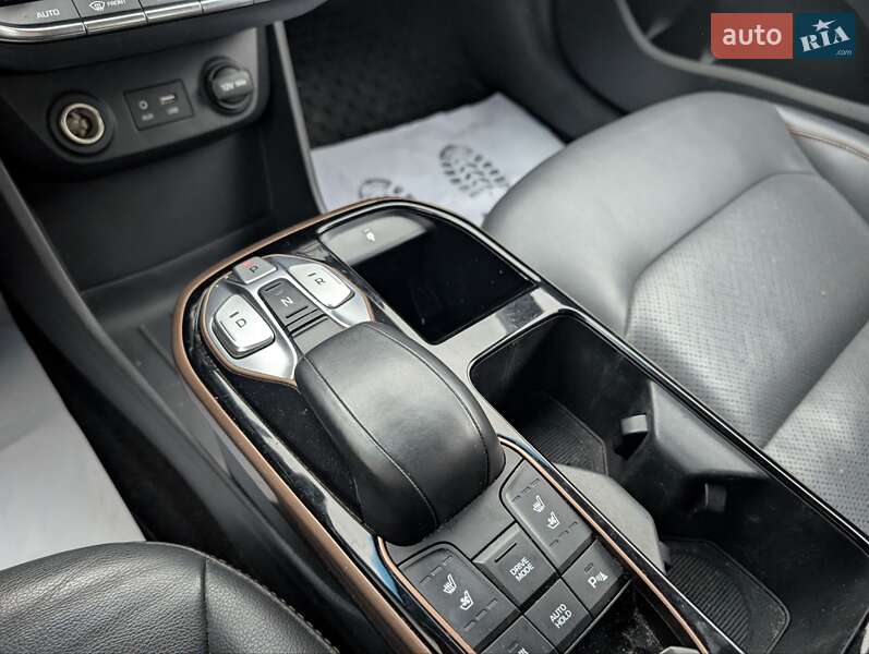 Хэтчбек Hyundai Ioniq 2016 в Виннице фото 27 Хэтчбек Hyundai Ioniq 2016 в Виннице