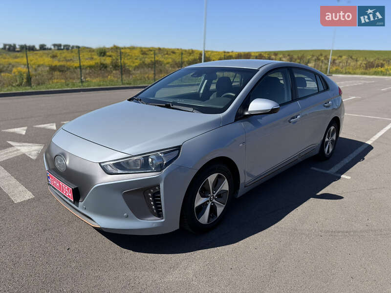 Хетчбек Hyundai Ioniq 2016 в Рівному