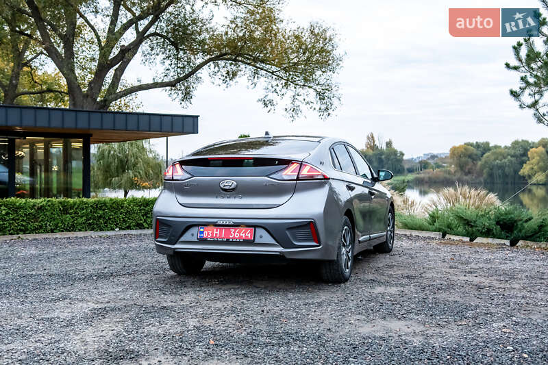 Лифтбек Hyundai Ioniq 2020 в Умани фото 11 Лифтбек Hyundai Ioniq 2020 в Умани