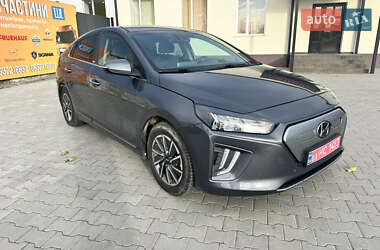 Лифтбек Hyundai Ioniq 2020 в 