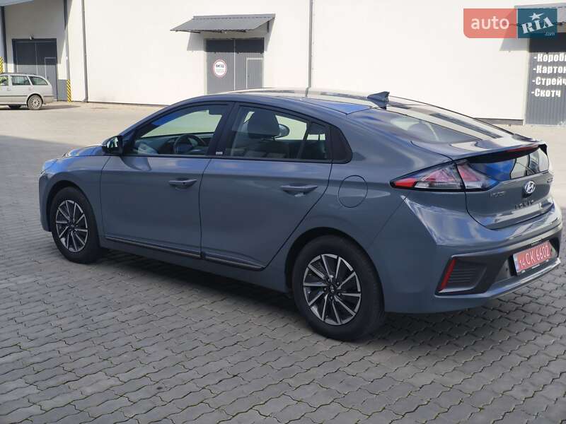 Лифтбек Hyundai Ioniq 2021 в Трускавце фото 20 Лифтбек Hyundai Ioniq 2021 в Трускавце