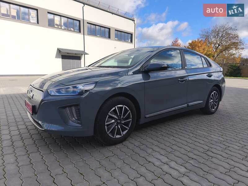 Лифтбек Hyundai Ioniq 2021 в Трускавце фото 30 Лифтбек Hyundai Ioniq 2021 в Трускавце