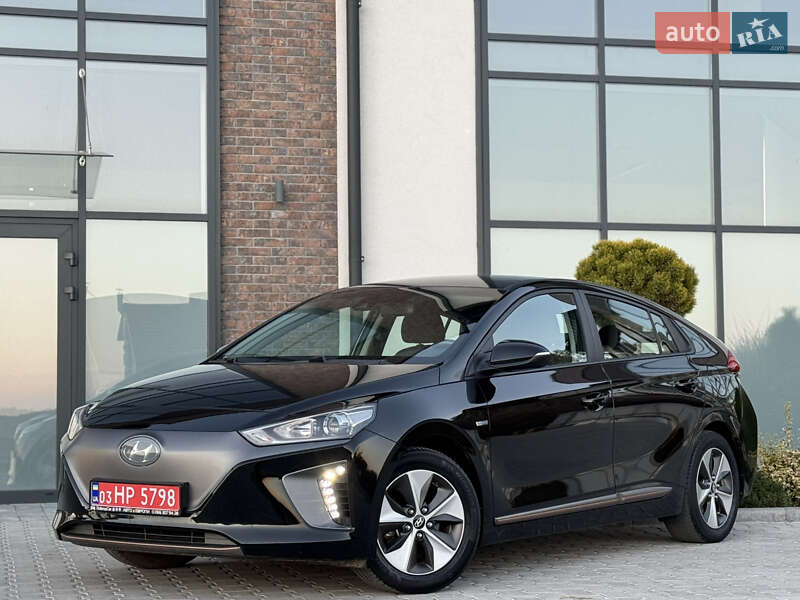 Хэтчбек Hyundai Ioniq 2018 в Тернополе