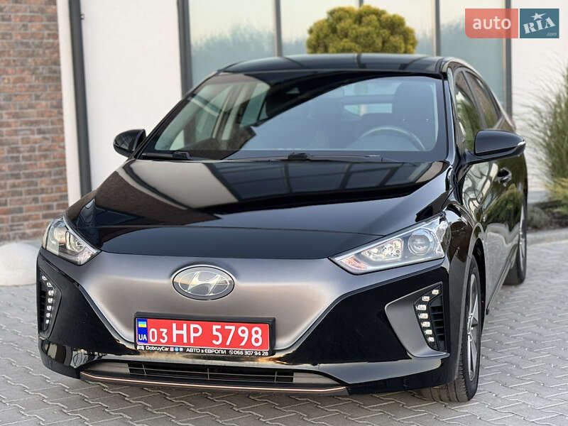 Хэтчбек Hyundai Ioniq 2018 в Тернополе