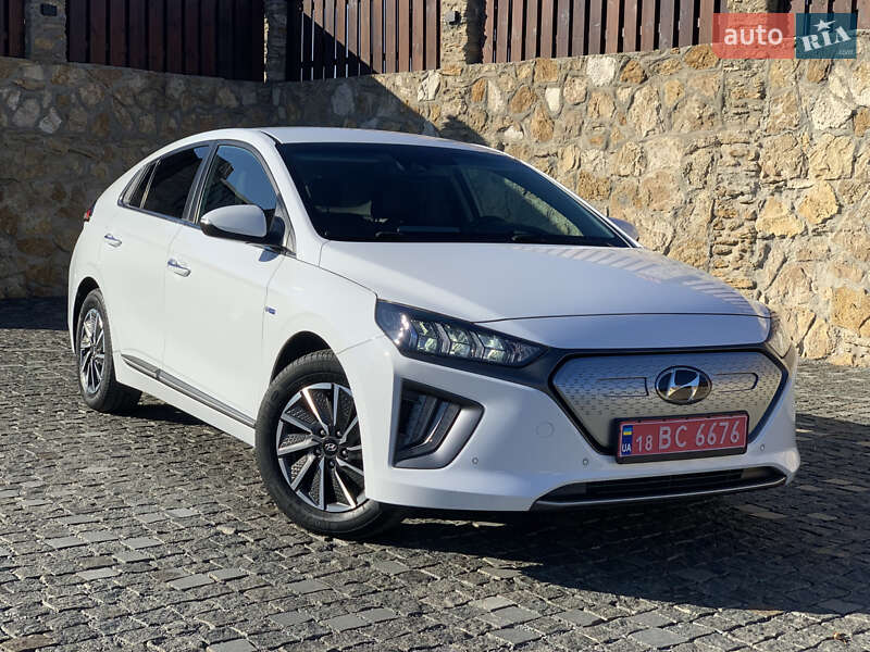 Hyundai Ioniq 2021 Hyundai Ioniq 2021