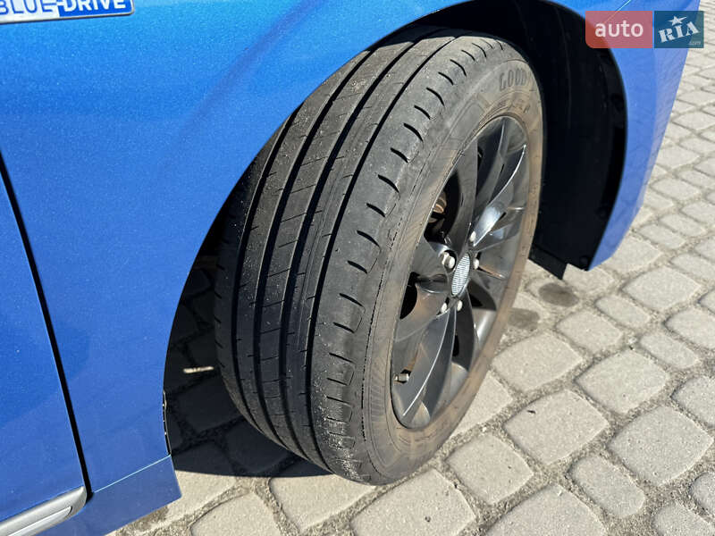 Хэтчбек Hyundai Ioniq 2018 в Львове фото 42 Хэтчбек Hyundai Ioniq 2018 в Львове