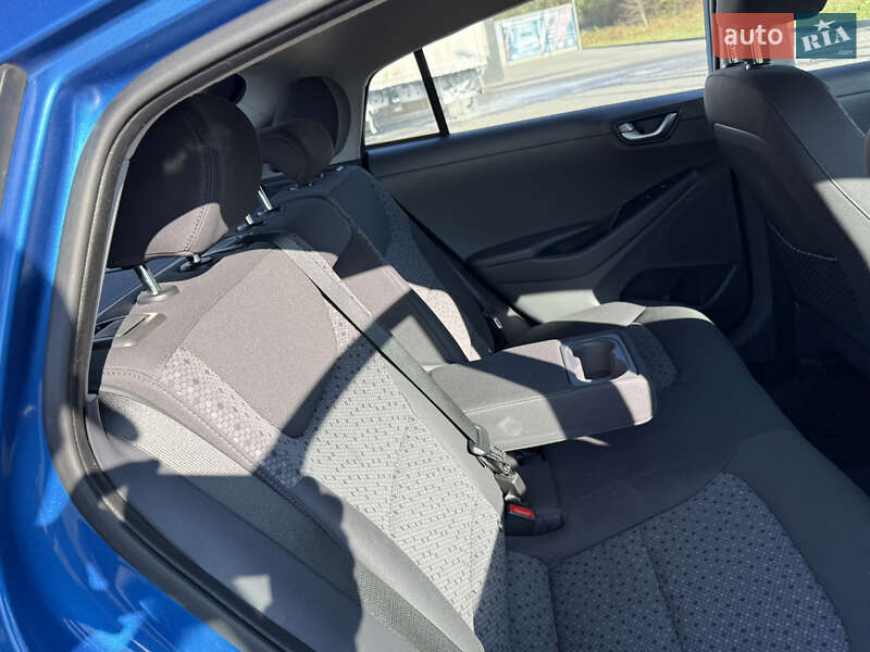 Хэтчбек Hyundai Ioniq 2018 в Львове фото 40 Хэтчбек Hyundai Ioniq 2018 в Львове