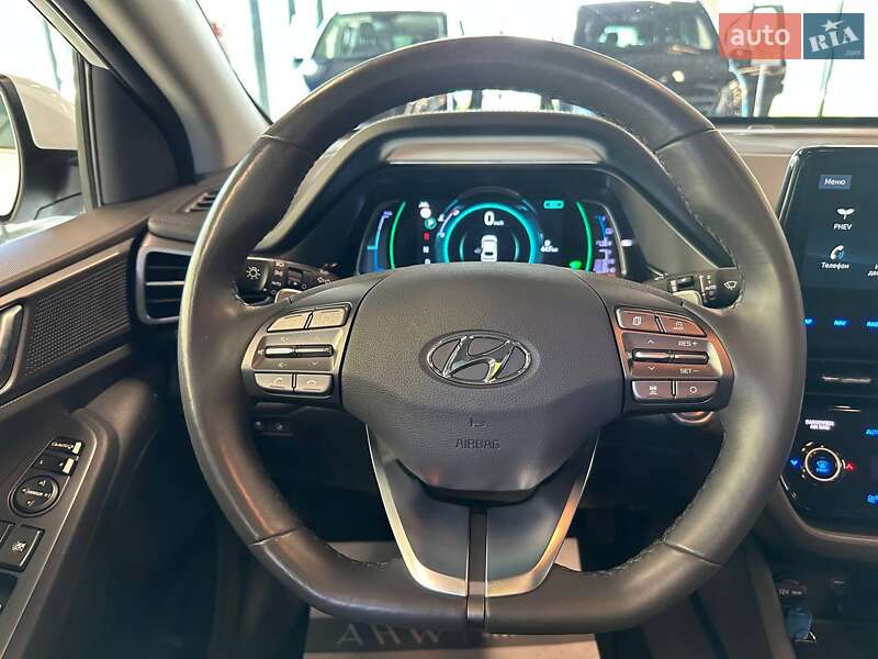 Ліфтбек Hyundai Ioniq 2020 в Львові