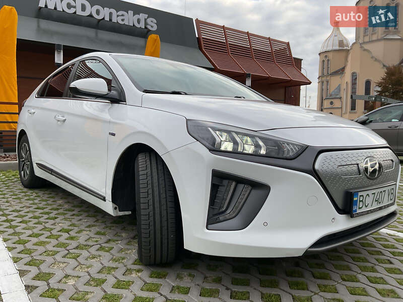 Ліфтбек Hyundai Ioniq 2019 в Брюховичах