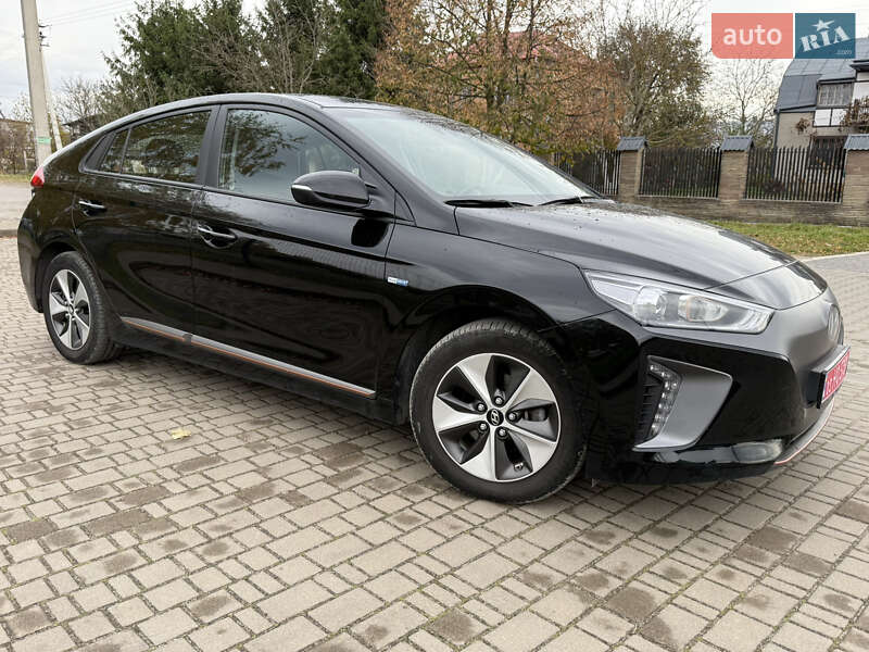 Хэтчбек Hyundai Ioniq 2018 в Львове фото 55 Хэтчбек Hyundai Ioniq 2018 в Львове