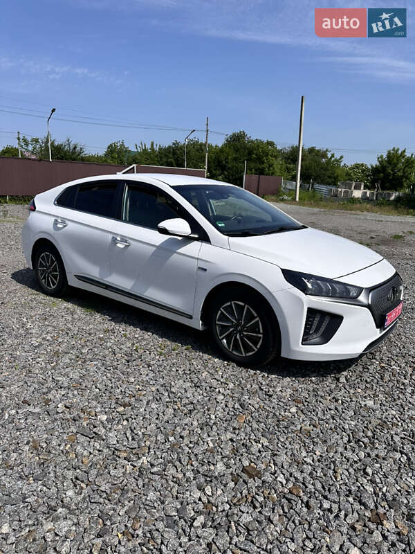 Ліфтбек Hyundai Ioniq 2020 в Старокостянтинові